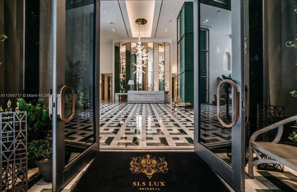 Condo for Sale in Miami, FL