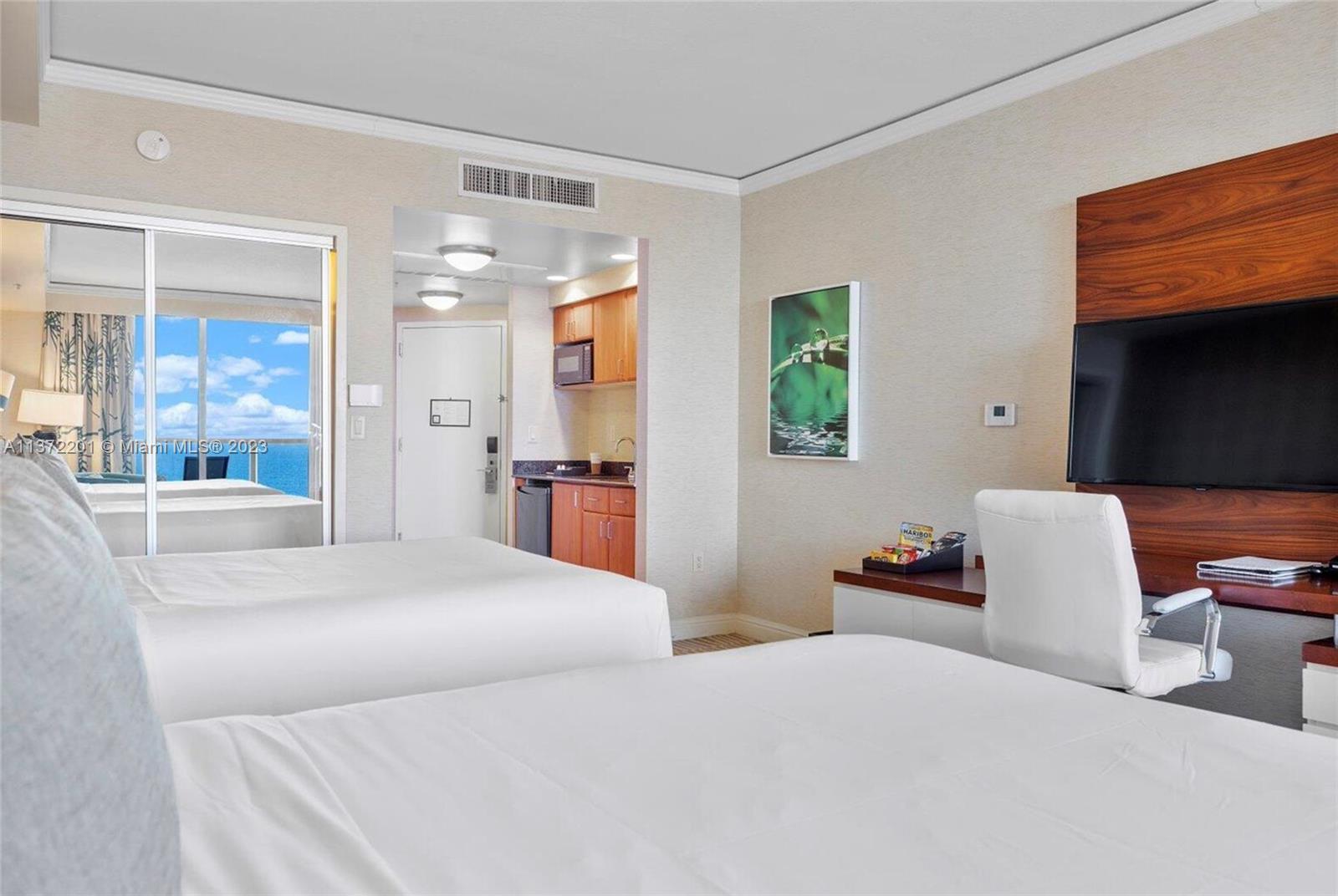 18001 Collins Ave #1010, Sunny Isles Beach, Florida image 11