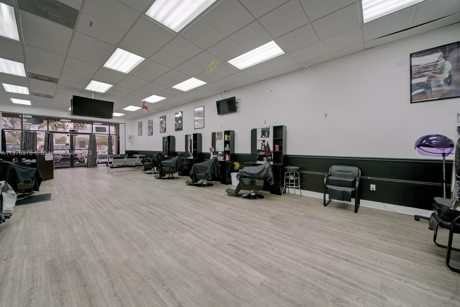 33521 S Dixie Hwy