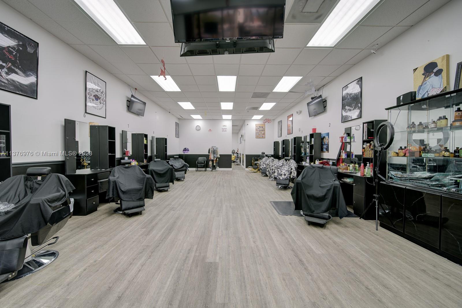 33521 S Dixie Hwy