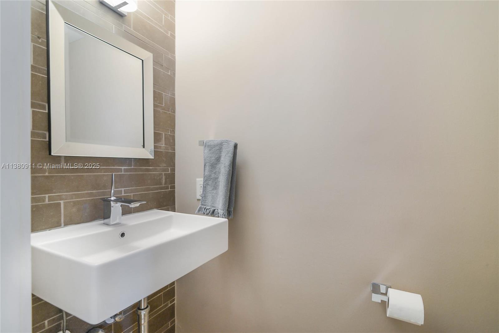 147 Golden Beach Dr, Golden Beach, Florida image 15
