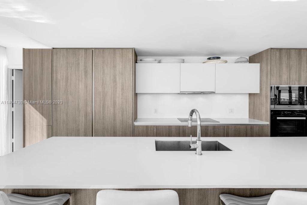 2900 NE 7th Ave #407, Miami FL 33137