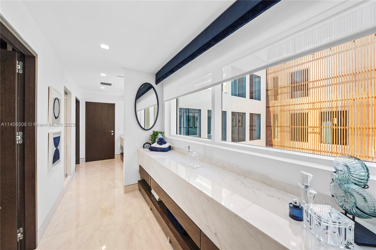 5785 Pine Tree Dr, Miami Beach, Florida image 30