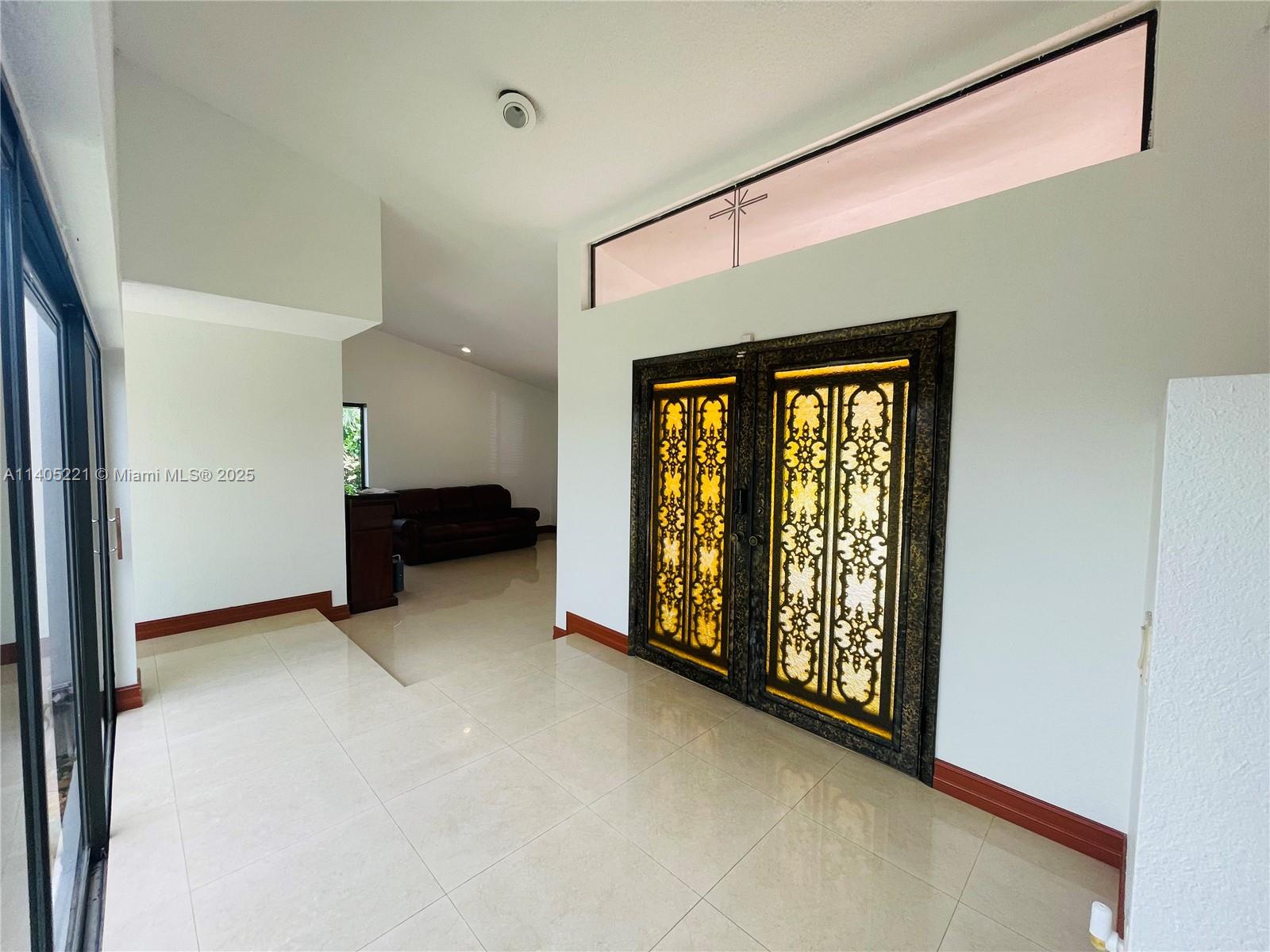 34 S Royal Poinciana Blvd, Miami Springs, Florida image 7