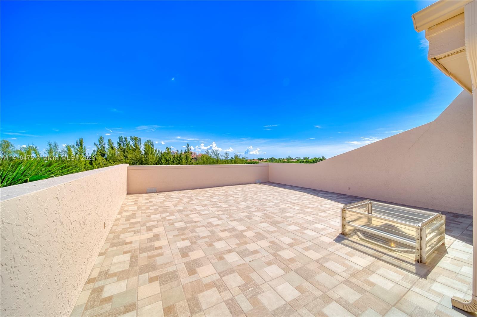 Listing Photo 54