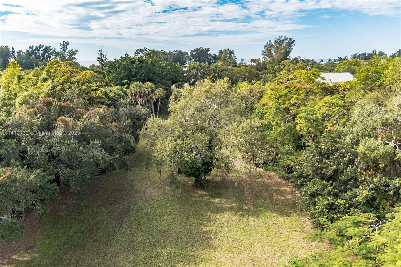 7707 Midnight Pass, Sarasota, Florida image 23