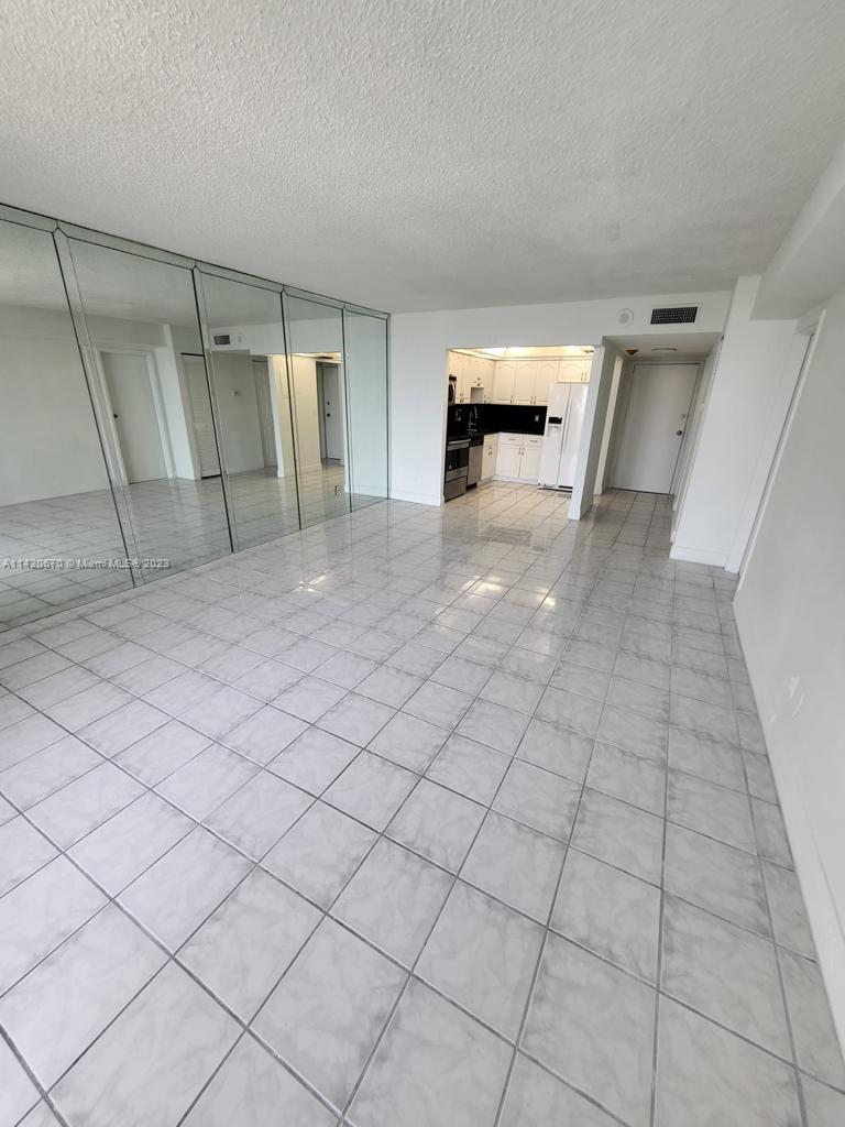 13499 Biscayne Blvd #1204, North Miami, Florida image 10