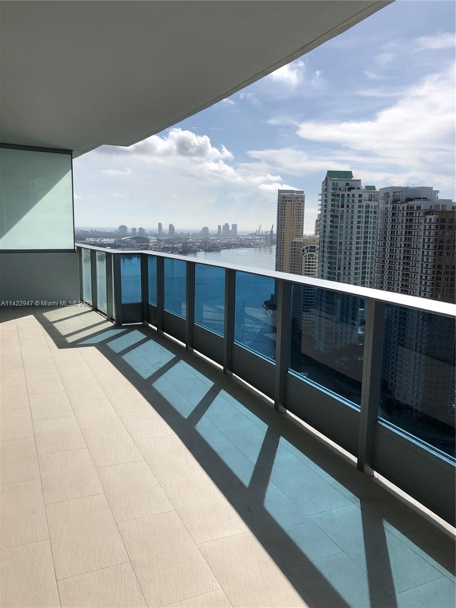 200 Biscayne Boulevard Way #3406, Miami, Florida image 9