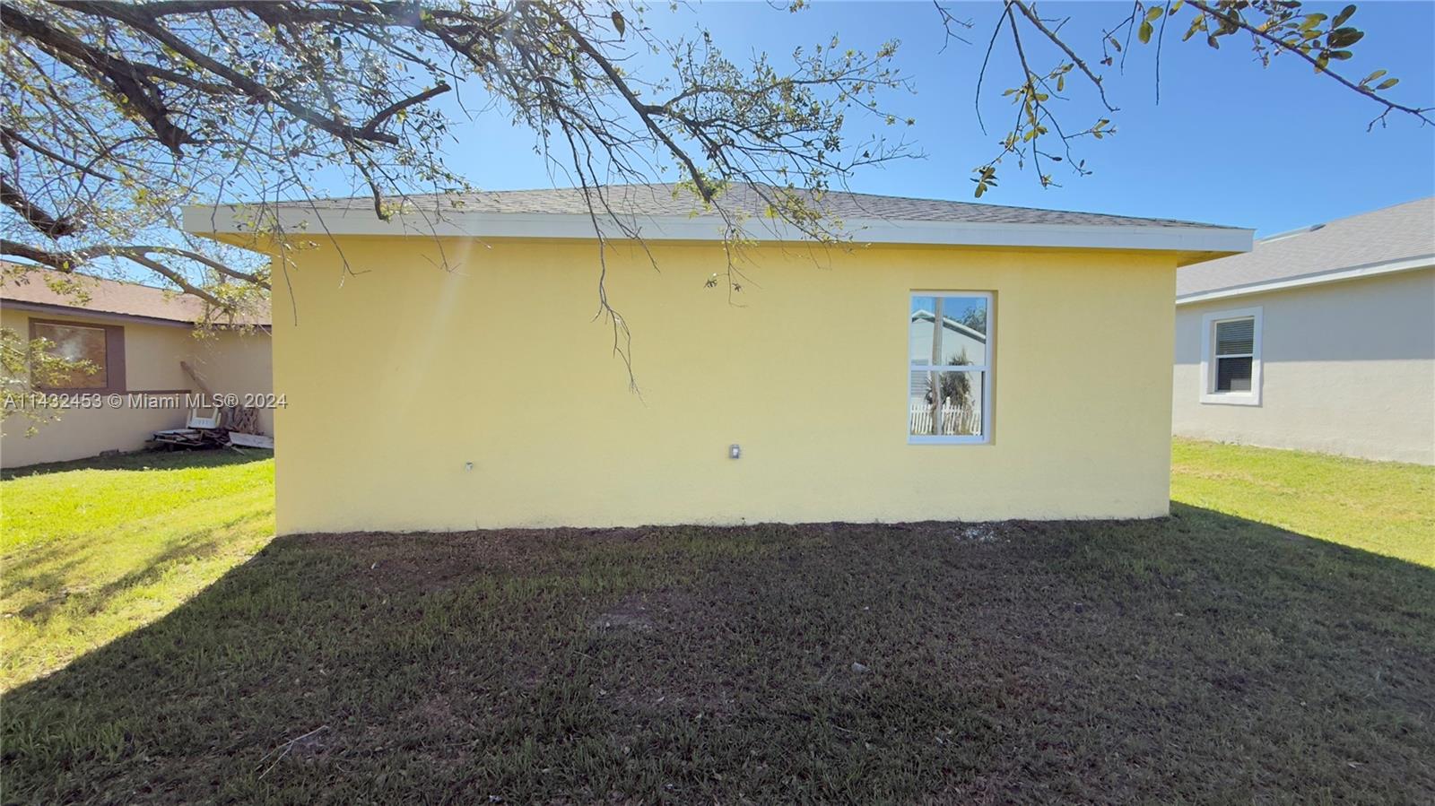 3433 Jeffcott St., Fort Myers, Florida image 2