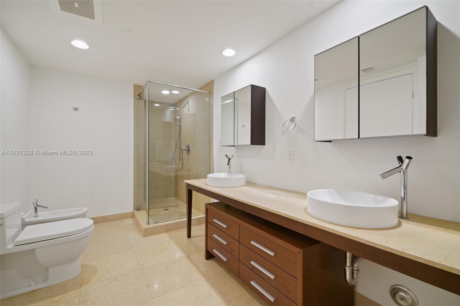 495 Brickell Ave #402, Miami, Florida image 24