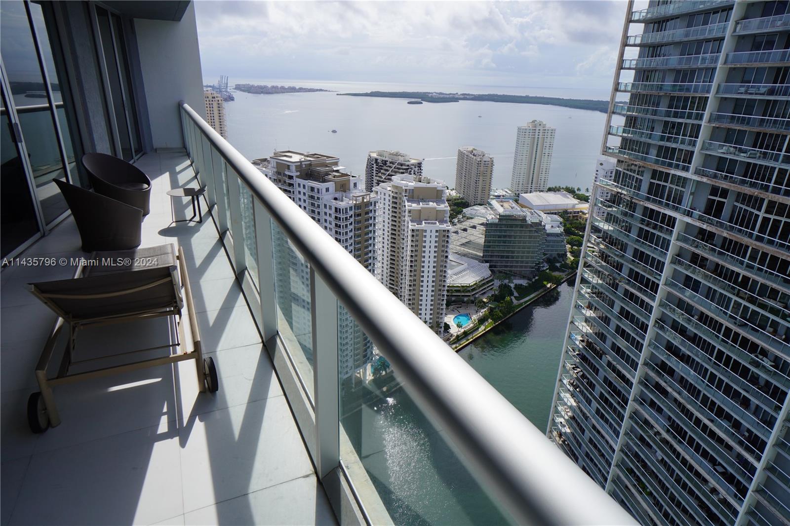 475 Brickell Ave #4409, Miami, Florida image 32