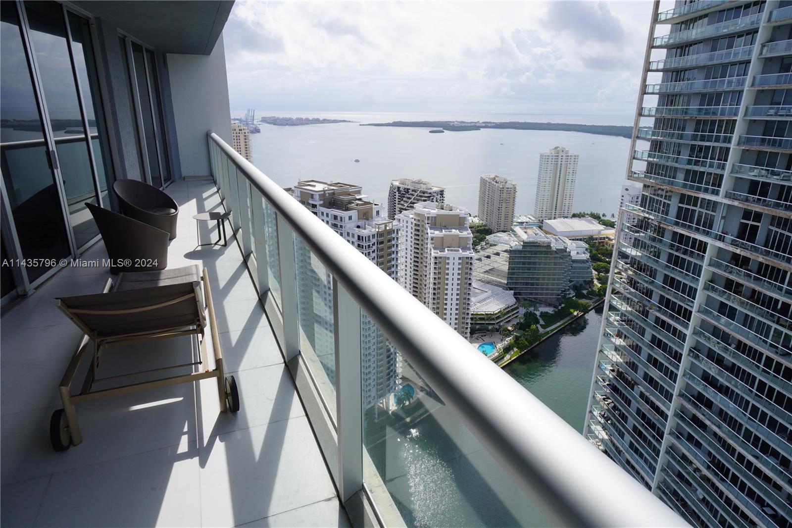 475 Brickell Ave #4409, Miami, Florida image 34