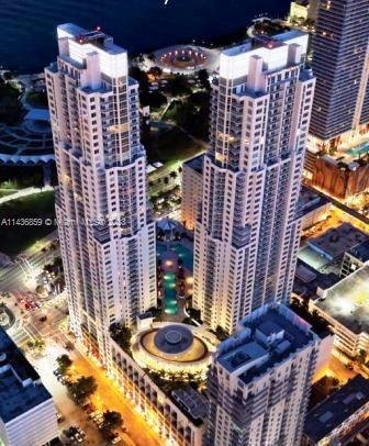 Condo for Sale in Miami, FL