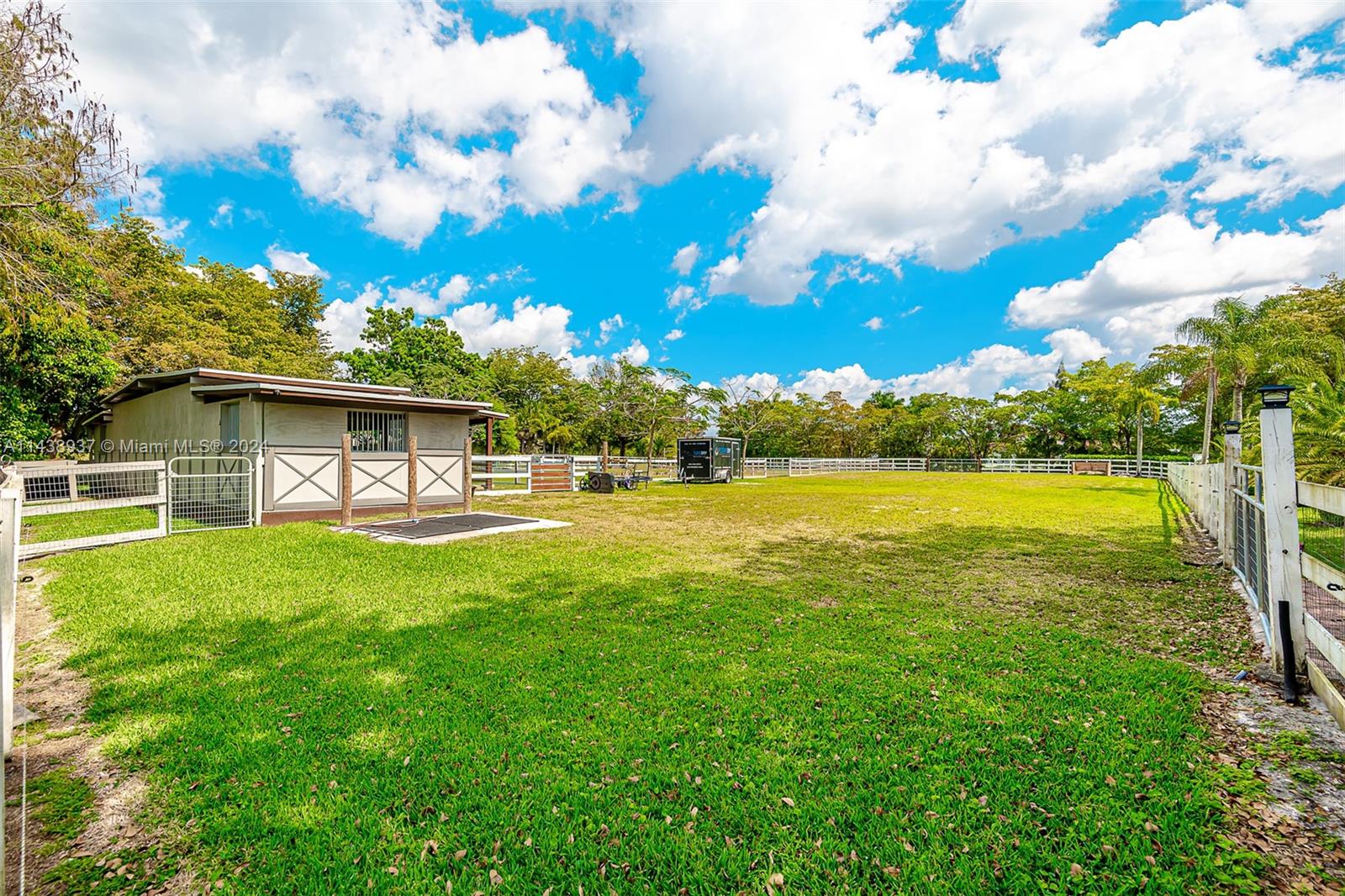 Listing Photo 44