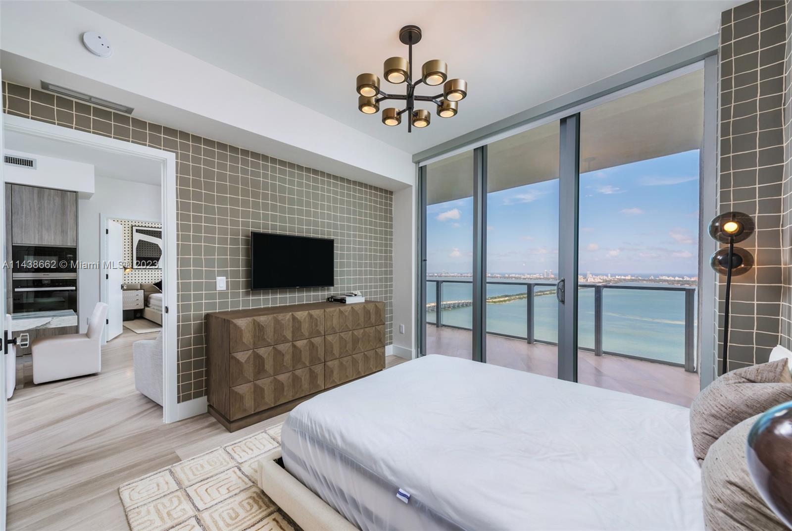 2900 NE 7th Ave #4405, Miami FL 33137