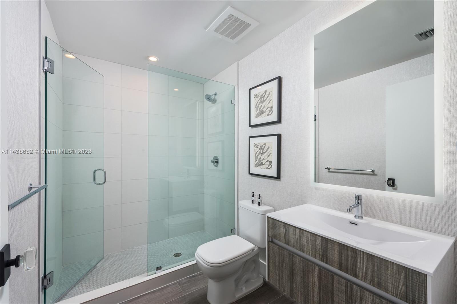 2900 NE 7th Ave #4405, Miami FL 33137