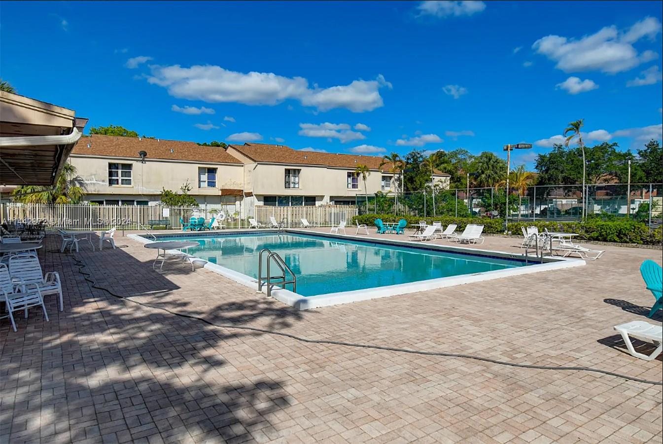 867 NW 81st Ter #3, Plantation, Florida image 3