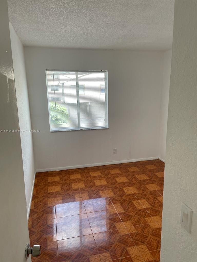 5978 NW 21st St #55-E, Lauderhill, Florida image 11