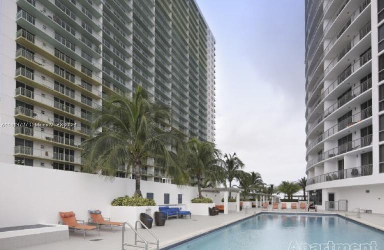 1750 N Bayshore Dr #2215, Miami, Florida image 2