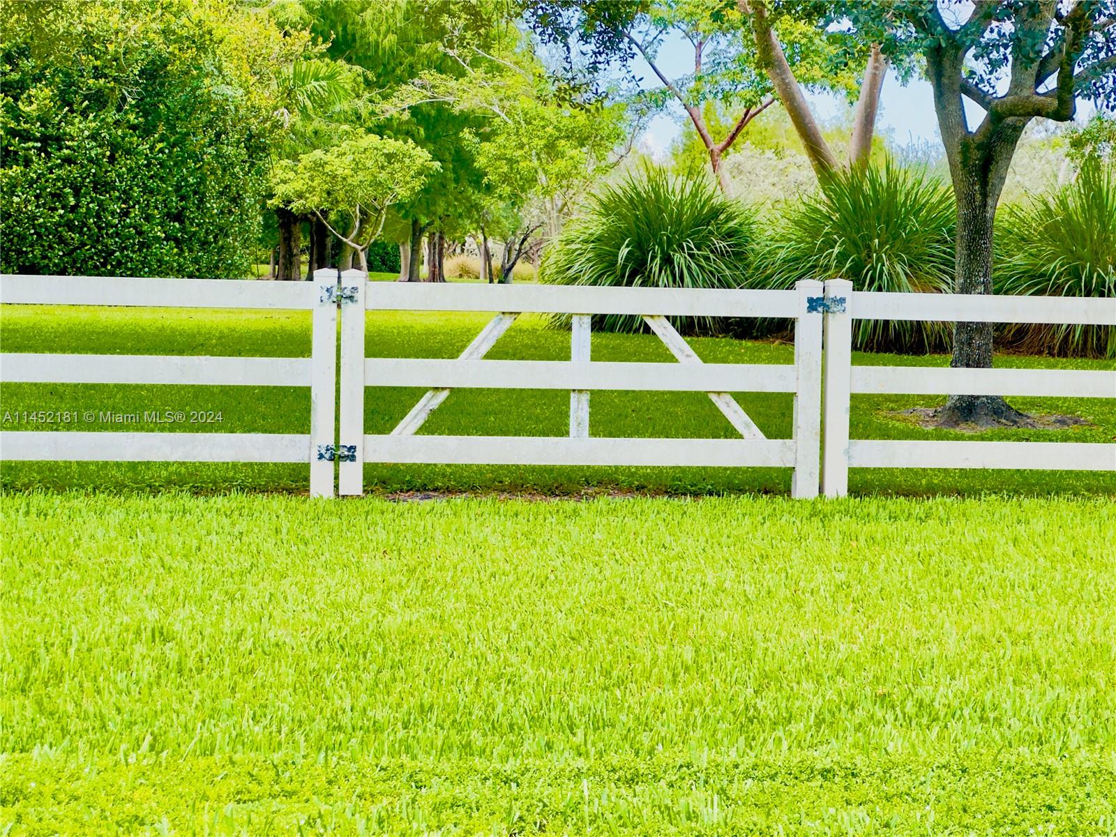 14490 Stirling Rd, Southwest Ranches, Florida image 4