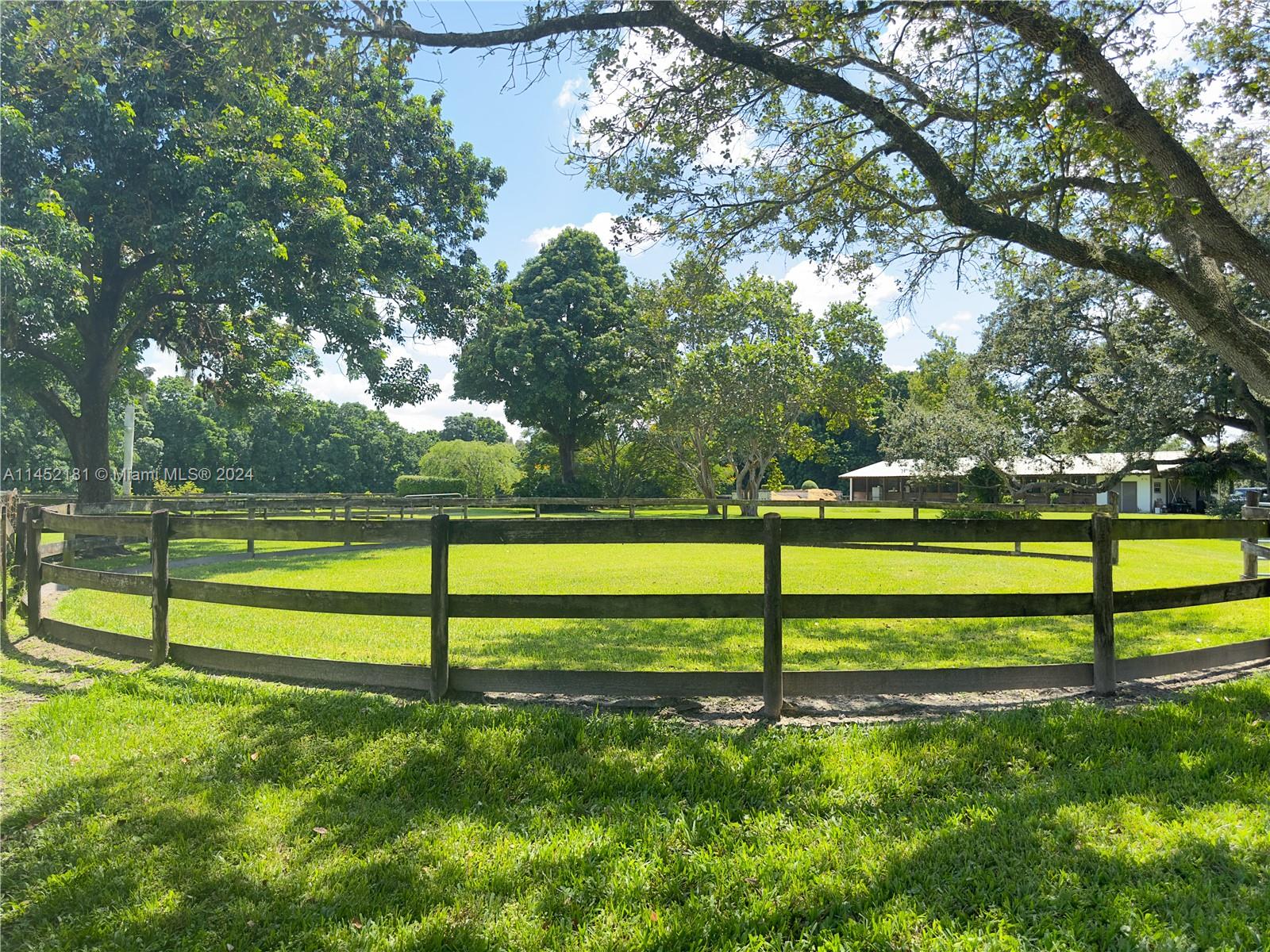 14490 Stirling Rd, Southwest Ranches, Florida image 9