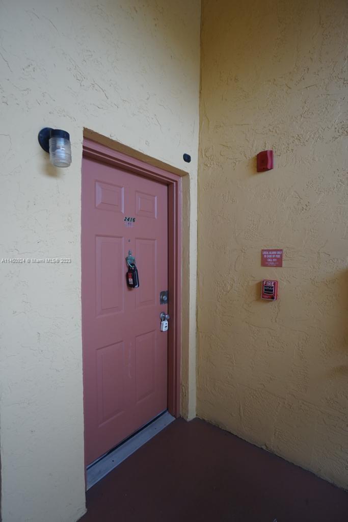 2667 NW 33rd St #2416, Oakland Park, Florida image 2