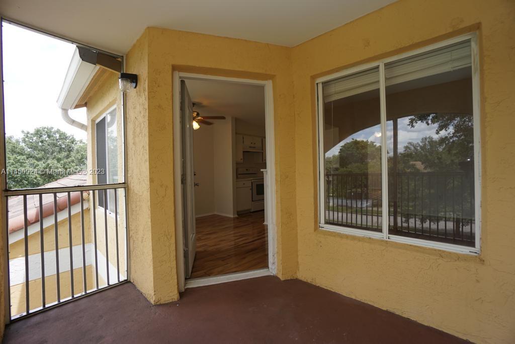 2667 NW 33rd St #2416, Oakland Park, Florida image 21