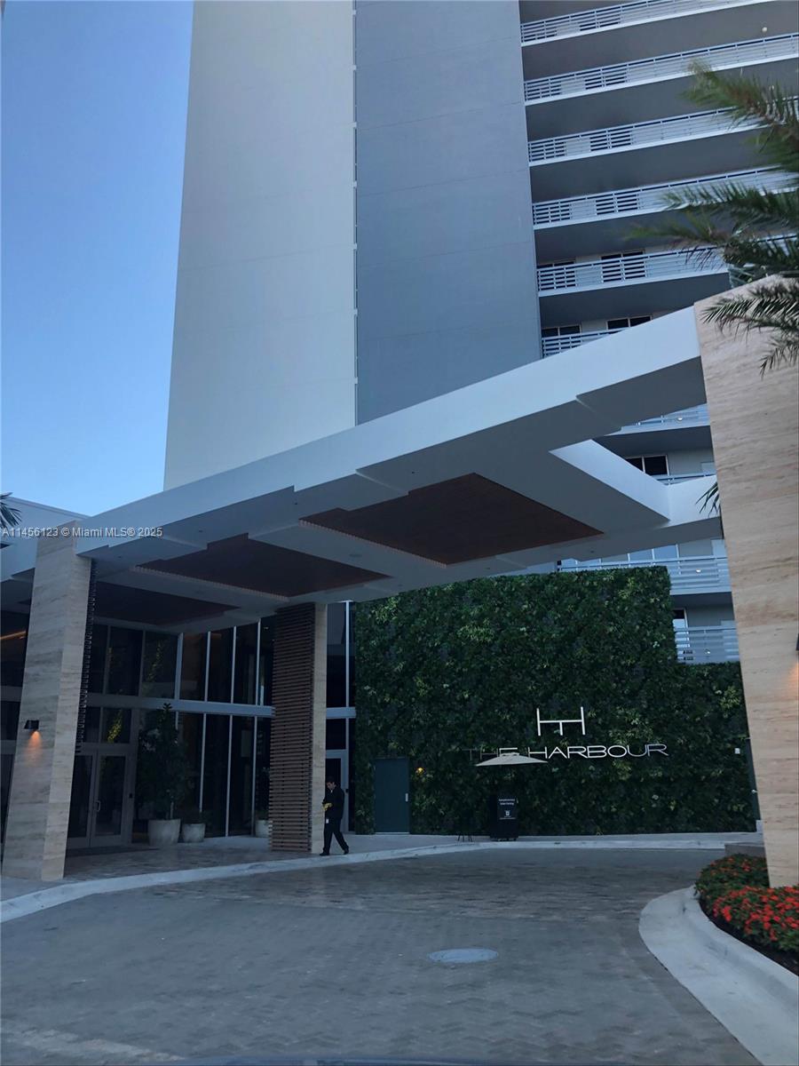16385 Biscayne Blvd #1417, North Miami Beach, Florida image 17