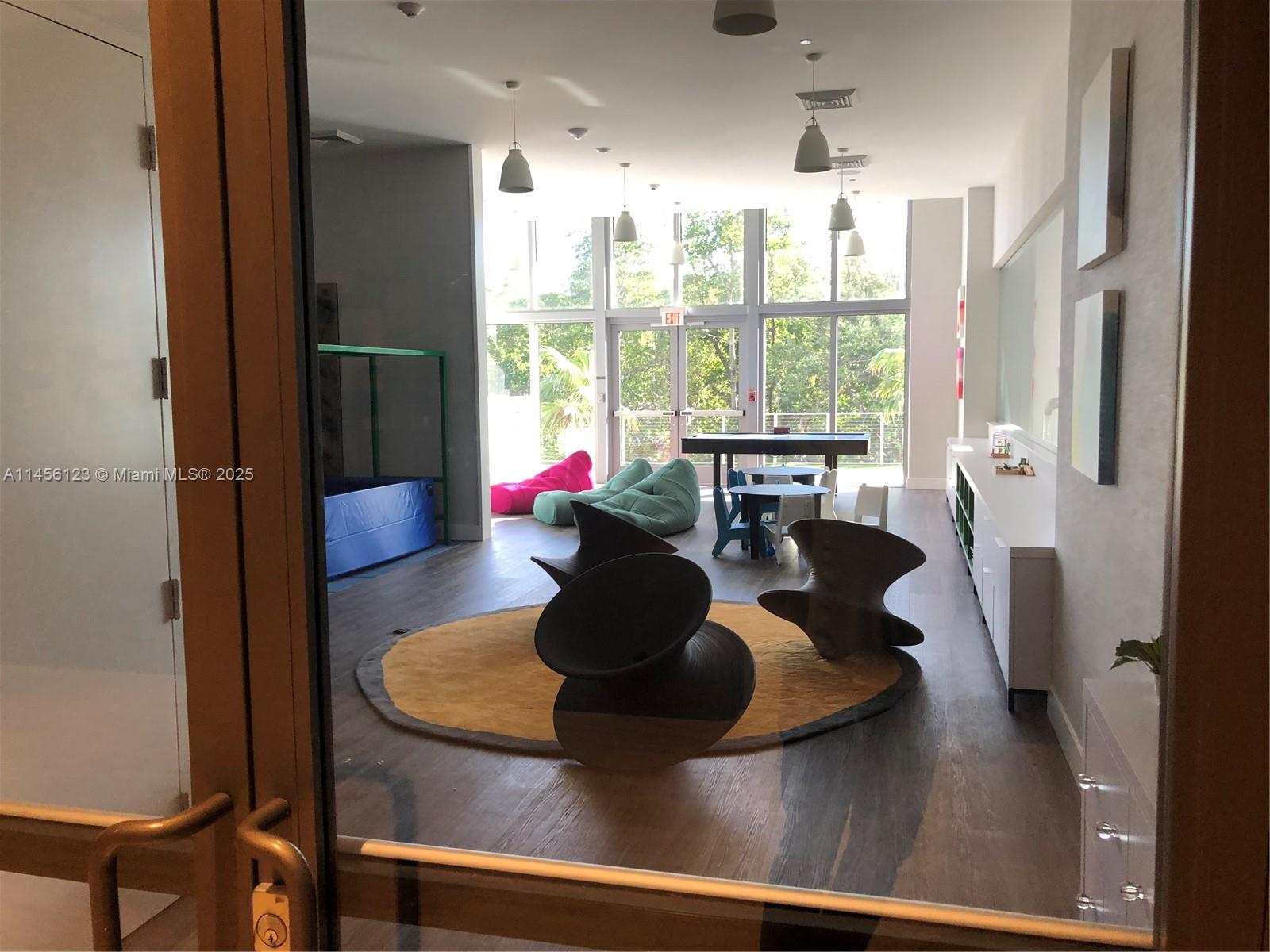 16385 Biscayne Blvd #1417, North Miami Beach, Florida image 20