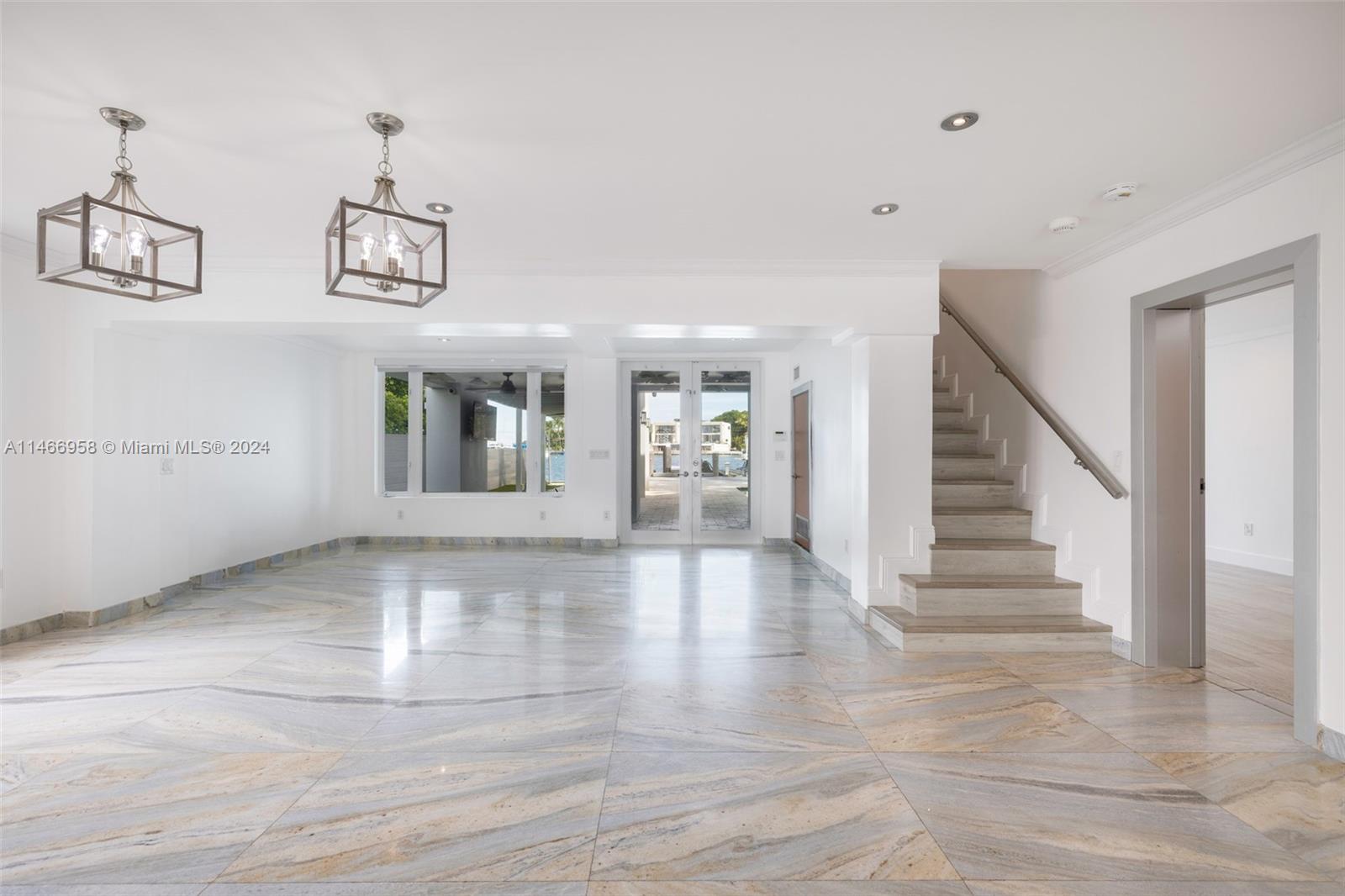 277 N Coconut Ln, Miami Beach, Florida image 9