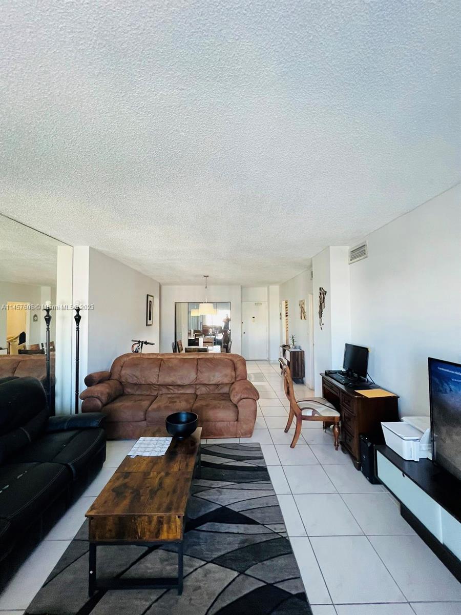 500 Bayview Dr #1417, Sunny Isles Beach, Florida image 9