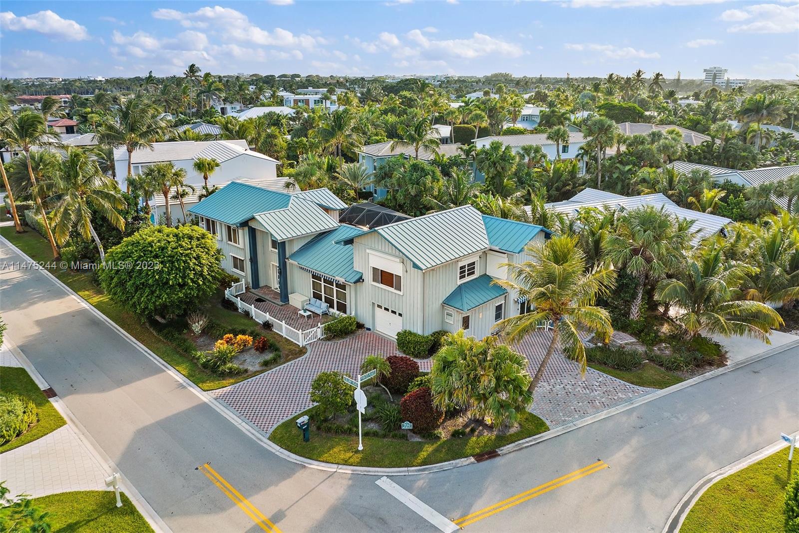 219 Colony Rd, Jupiter Inlet Colony, Florida image 4