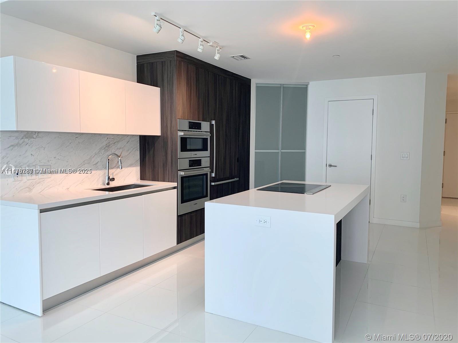 851 NE 1st Ave #3105, Miami FL 33132