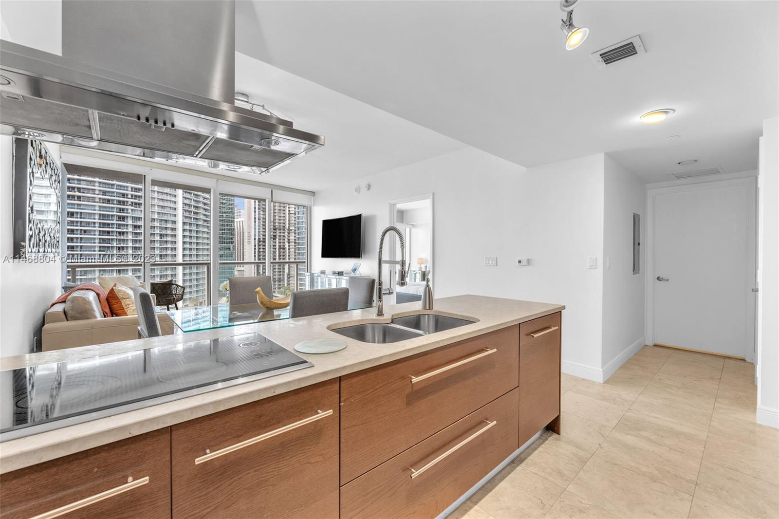 485 Brickell Ave #2503, Miami, Florida image 13