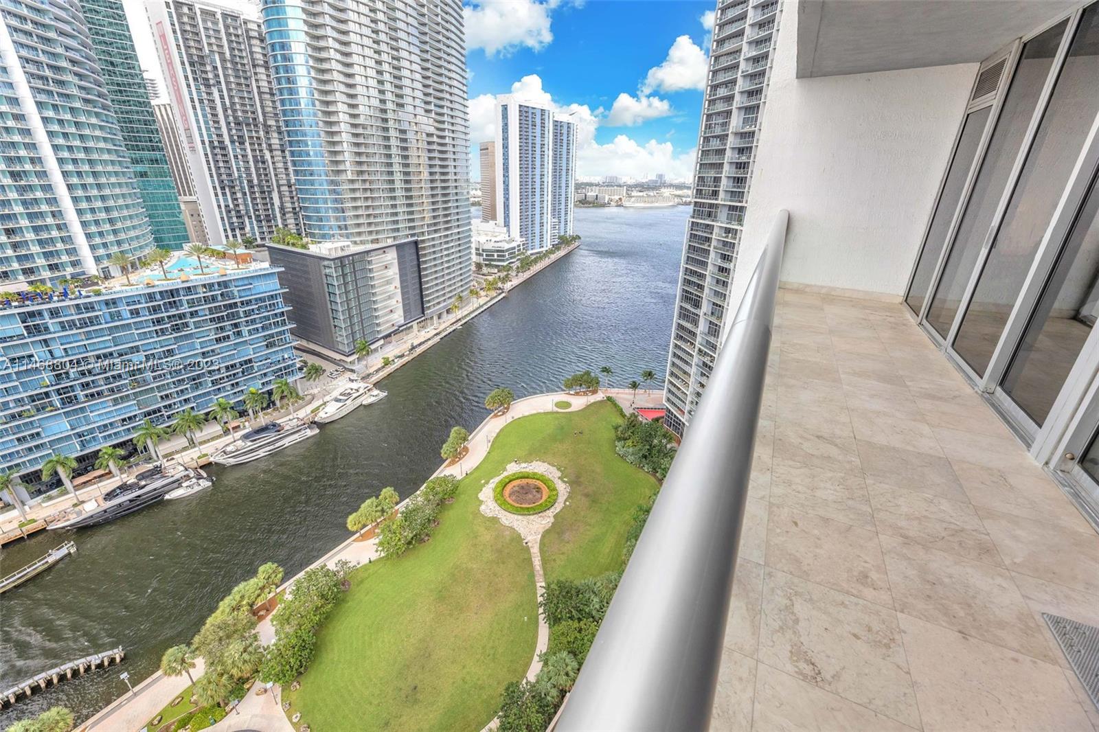 485 Brickell Ave #2503, Miami, Florida image 3