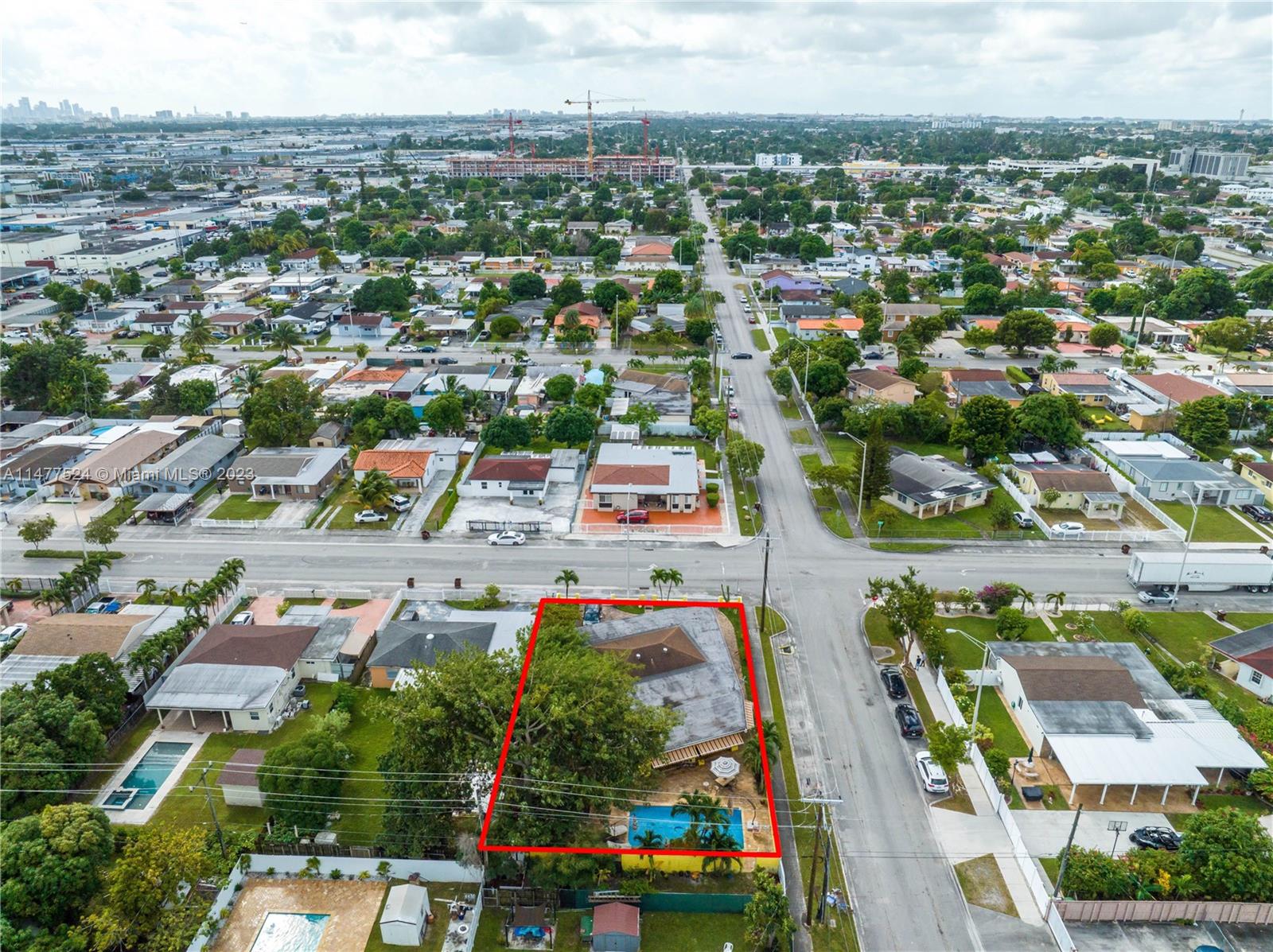 listing main picture
