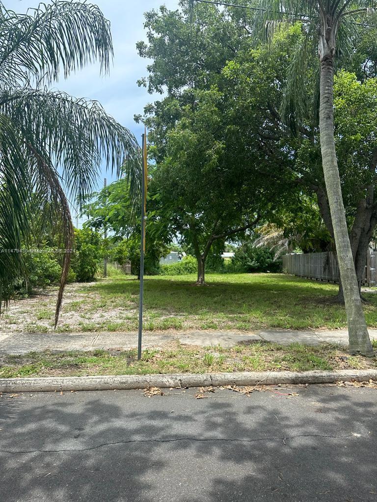 3014 Greenwood Ave, West Palm Beach, Florida image 2