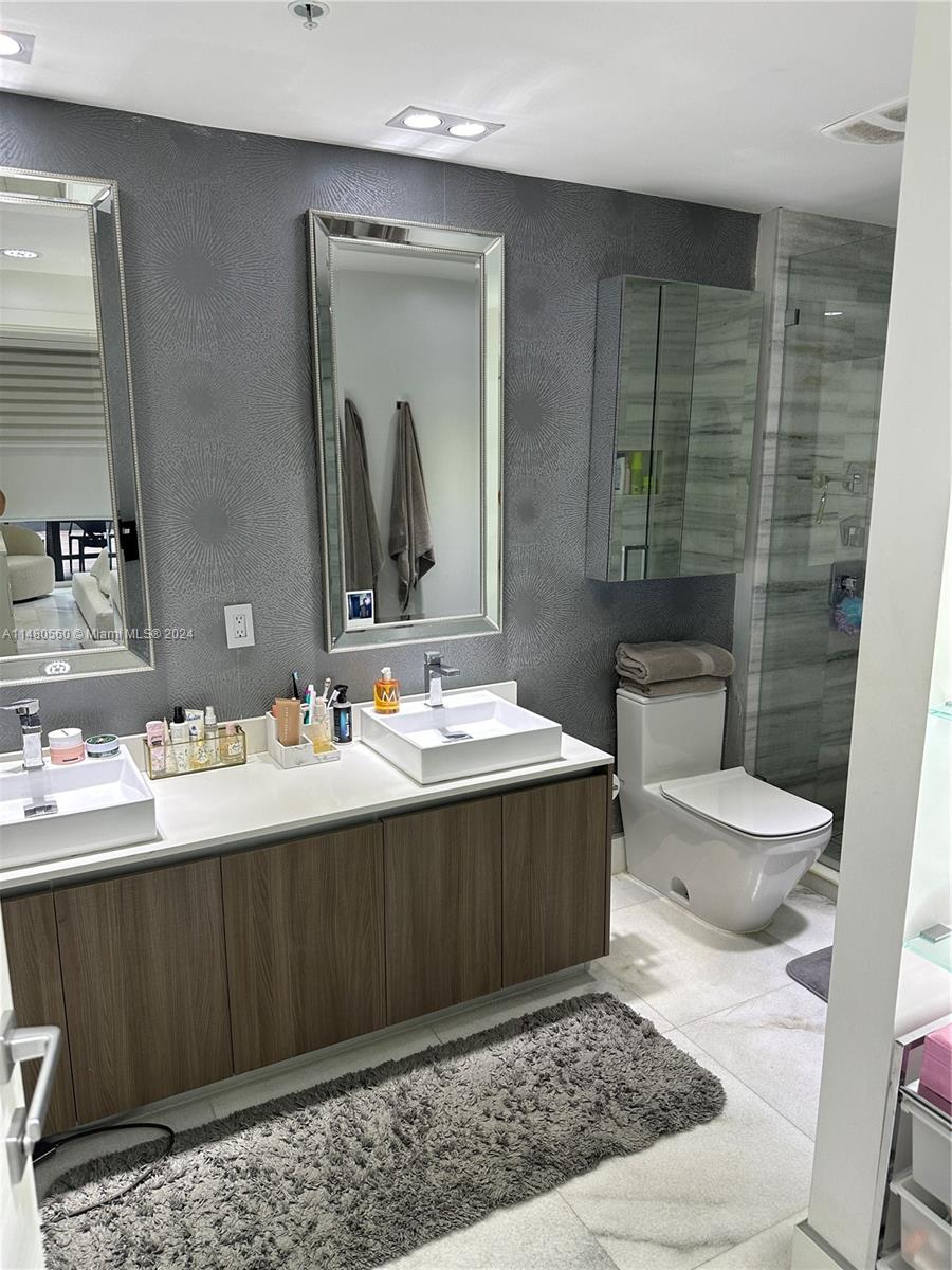 201 SW 17th Rd #312, Miami FL 33129
