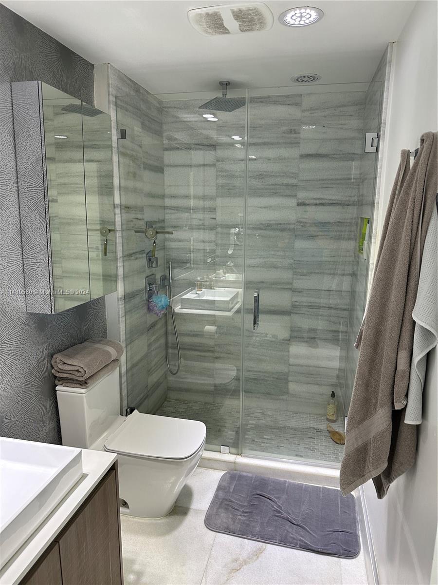 201 SW 17th Rd #312, Miami FL 33129