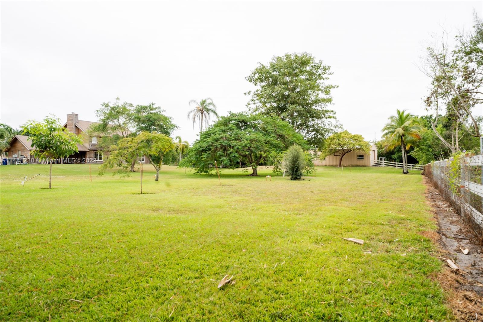 5631 SW 198th Ter, Southwest Ranches, Florida image 37