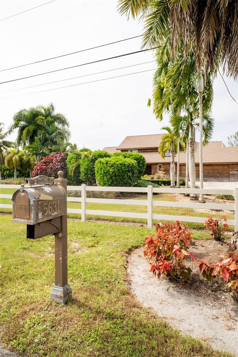 5631 SW 198th Ter, Southwest Ranches, Florida image 40