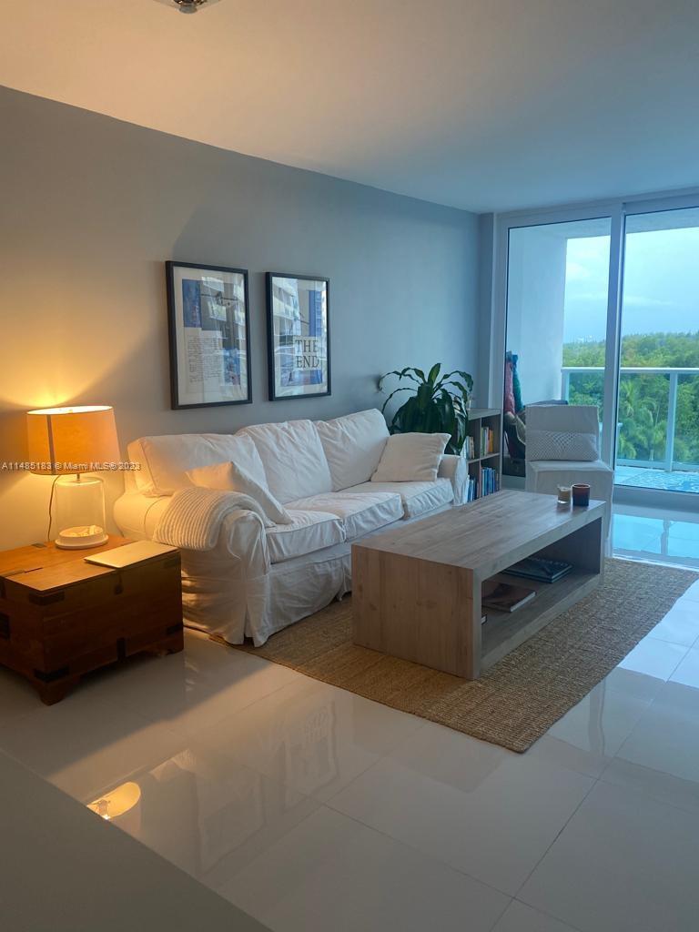 100 Bayview Dr #520, Sunny Isles Beach, Florida image 3