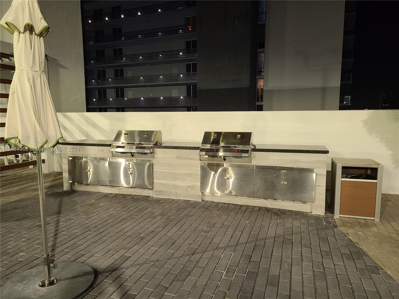 16385 Biscayne Blvd #420, North Miami Beach, Florida image 21