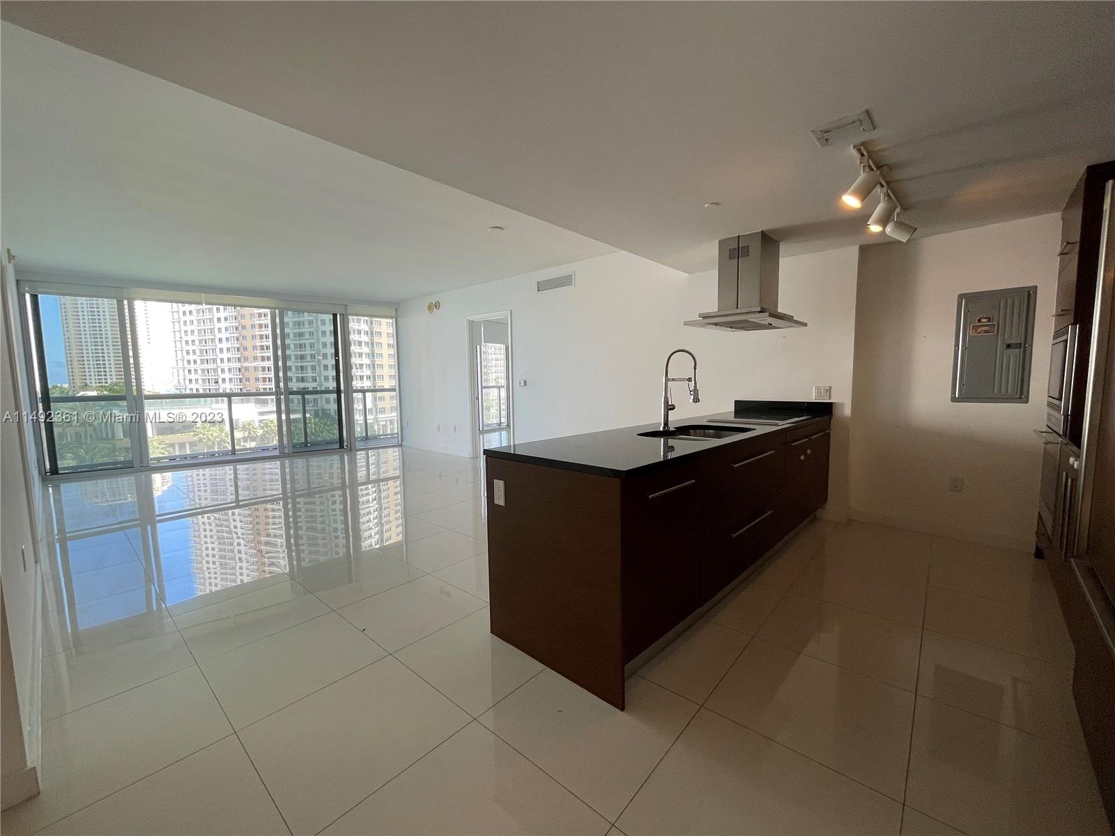 465 Brickell Ave #819, Miami, Florida image 16