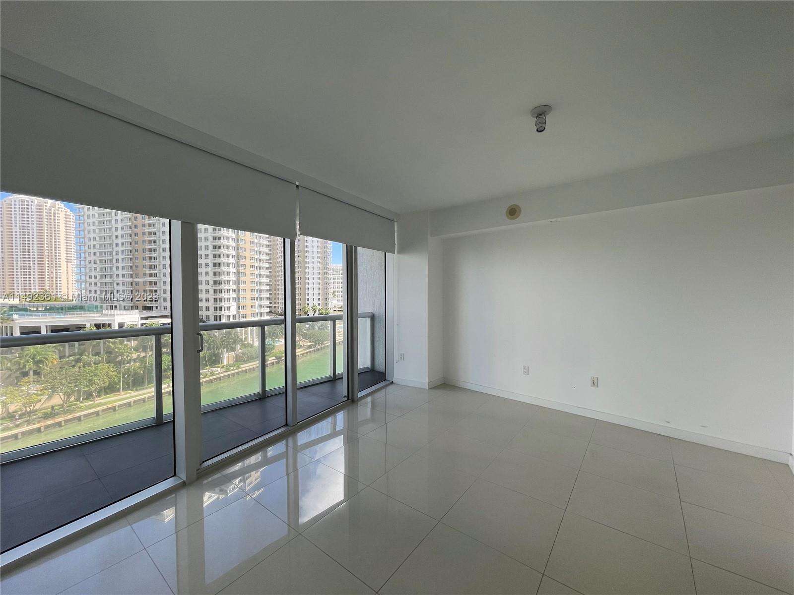 465 Brickell Ave #819, Miami, Florida image 19