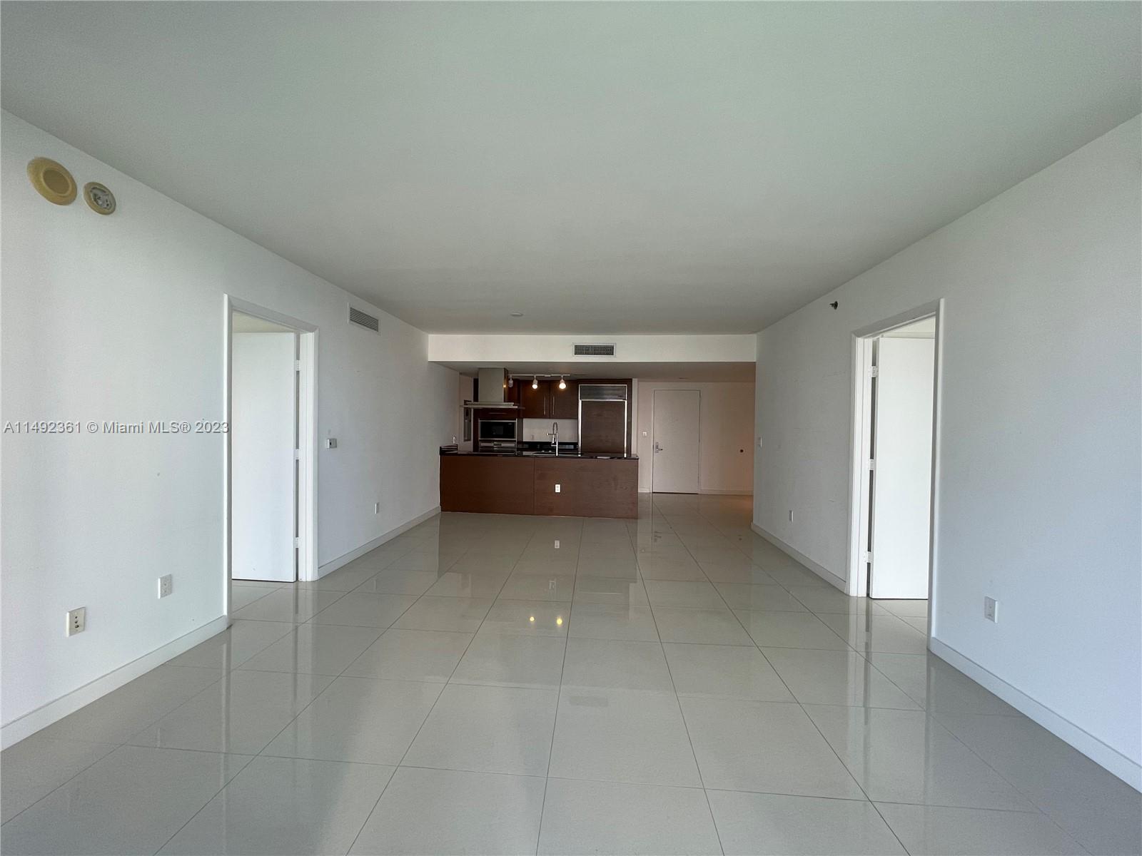 465 Brickell Ave #819, Miami, Florida image 7