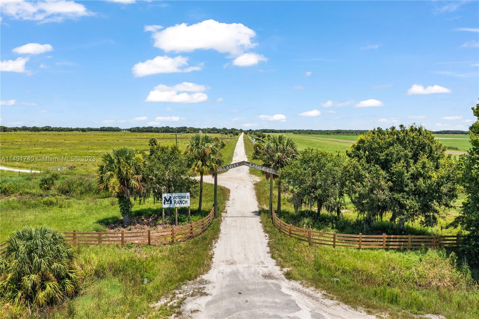 29755 72nd Ave Okeechobee, FL 34972