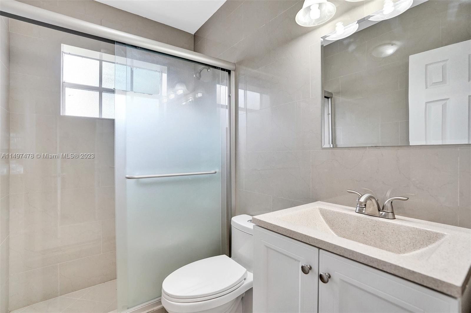 210 N 72nd Ave, Hollywood, Florida image 11