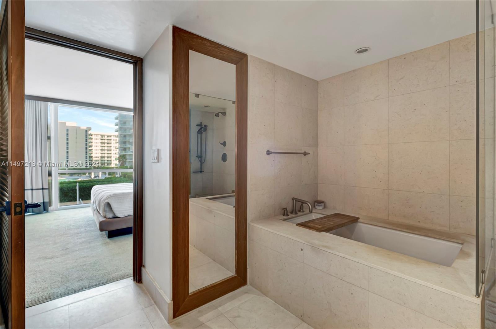 6801 Collins Ave #703, Miami Beach, Florida image 26