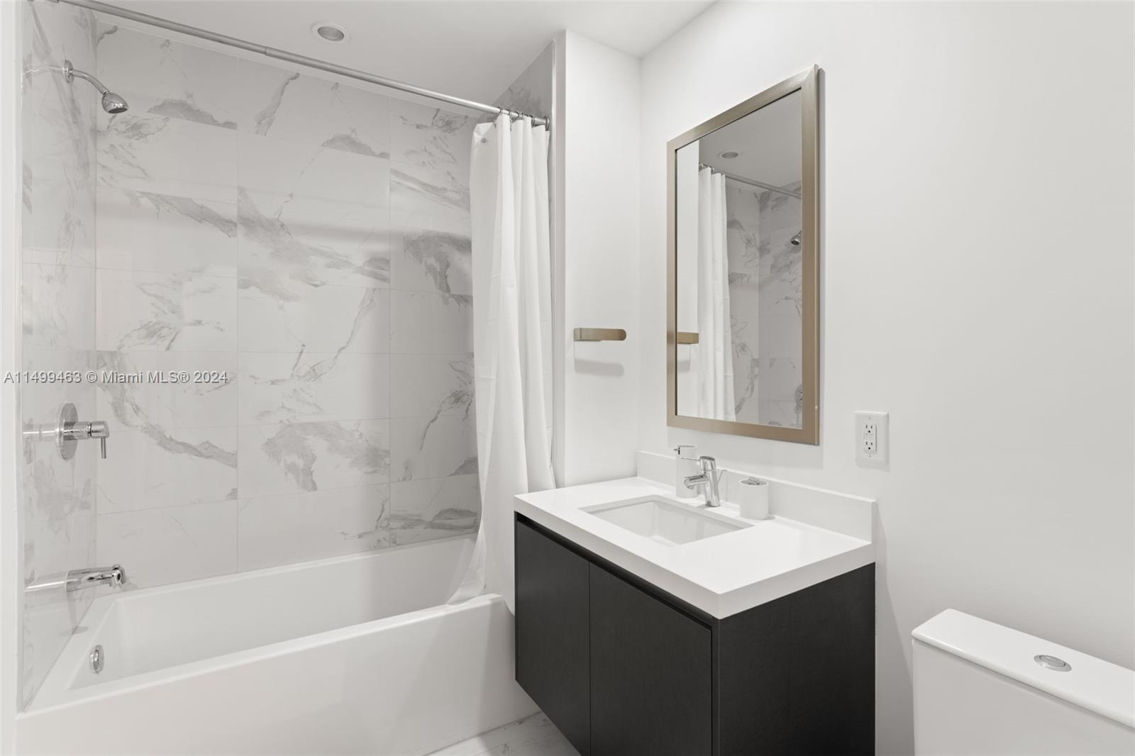 851 NE 1st Ave #2308, Miami FL 33132